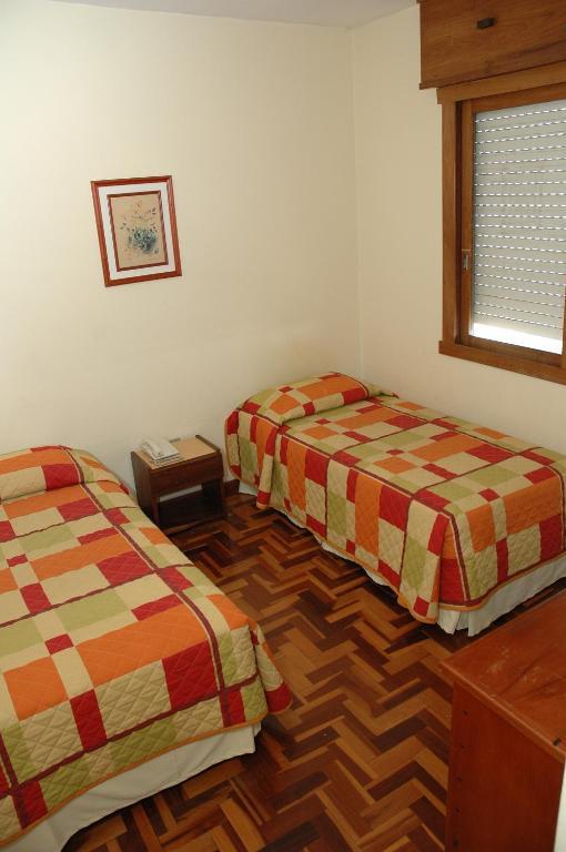 Hotel Porto Alegre Rum bild