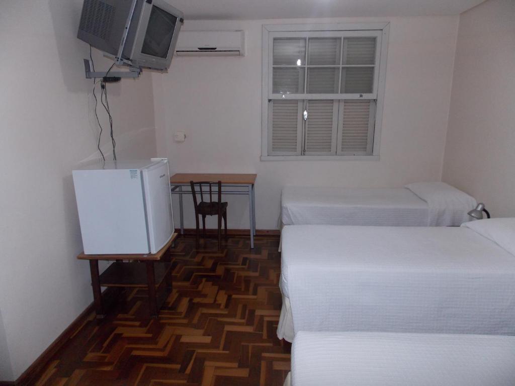 Hotel Porto Alegre Rum bild