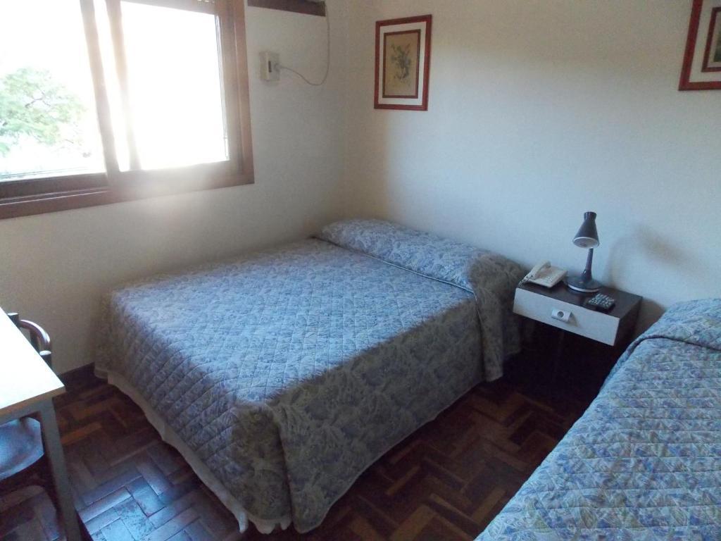 Hotel Porto Alegre Rum bild